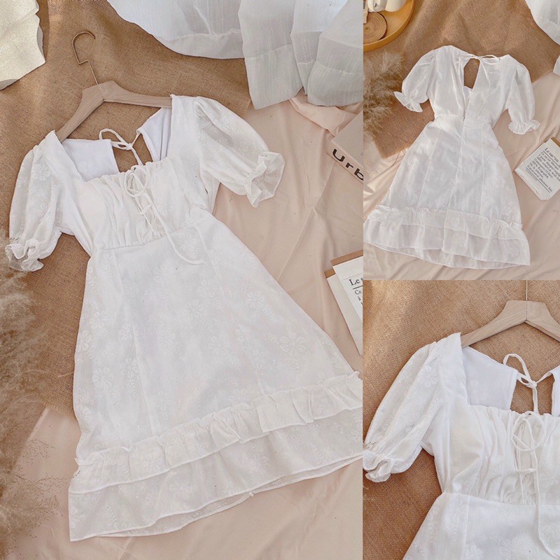 Đầm cổ vuông tay phồng họa tiết hoa thêu hở lưng phối tầng tôn dáng