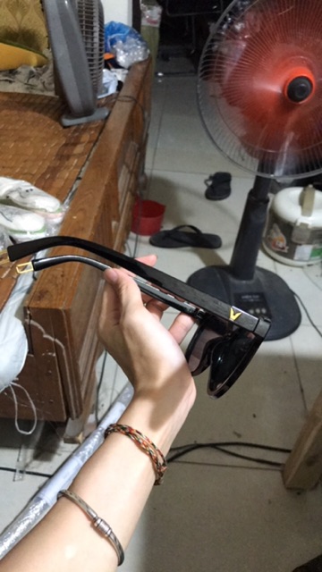 Kính râm V nam nữ (3 màu hot)