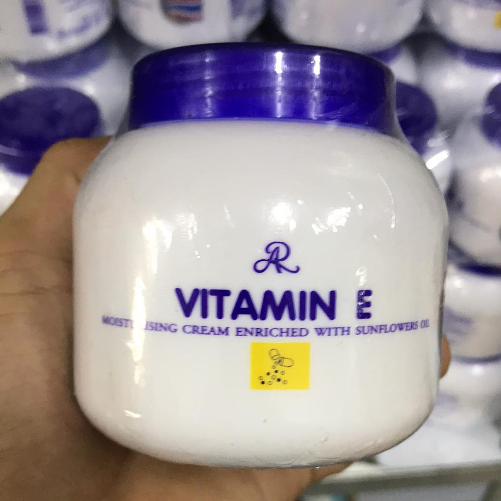 KEM DƯỠNG ẨM VITAMIN E THÁI LAN ARON 200G