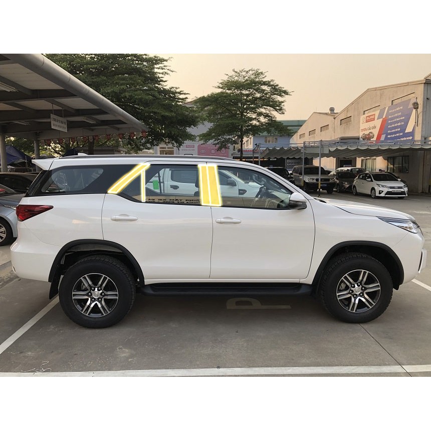 TOYOTA FORTUNER 2017-21: Phim PPF dán TRỤ CỬA - AUTO6 &lt;Made in Việt Nam&gt;chống xước, che phủ đi các vết xước cũ hiệu qủa