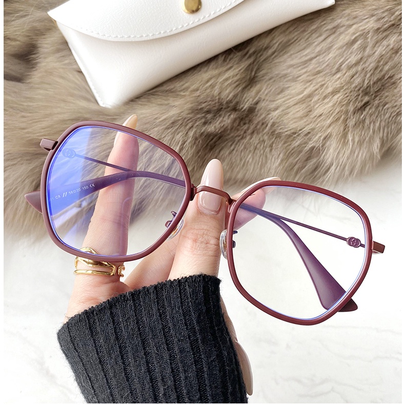 Mắt Kính Chống Bức Xạ Và Ánh Sáng Xanh Dành Cho Nam Và Nữ