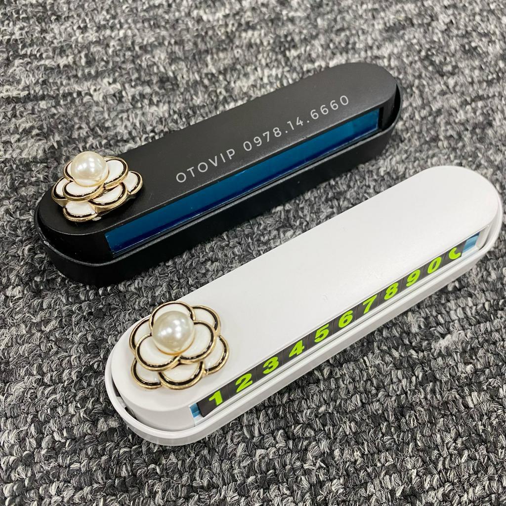 Bảng ghi số điện thoại gắn tablo xe hơi gắn icon cao cấp hoa trà, hoa cúc,...Bảng số đỗ xe ô tô