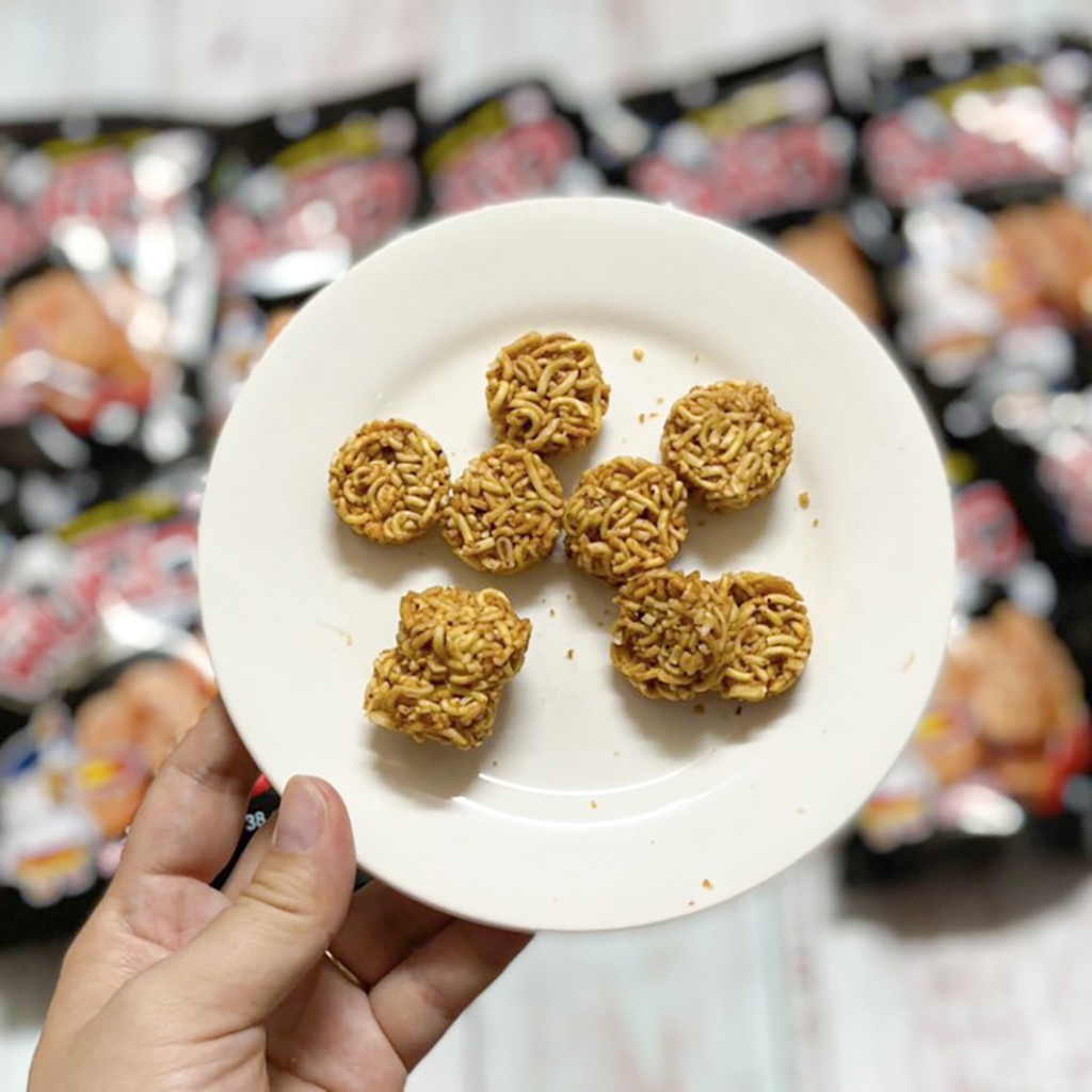 Mì tôm trẻ em gà cay Thái Lan Snack mì viên gói 38g Đồ ăn vặt cô nương béo