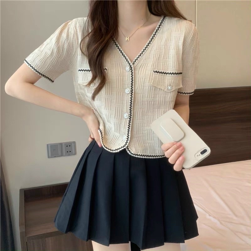 Áo len viền zic zac khuy ngọc, nắp túi, cadigan