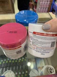 Vitamin E thái hộp 250g