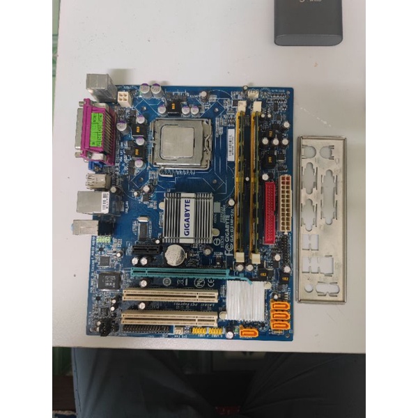 Combo Main Gigabyte GA-G31M-S2L + CPU Q9550 2.83GHz + 4GB RAM