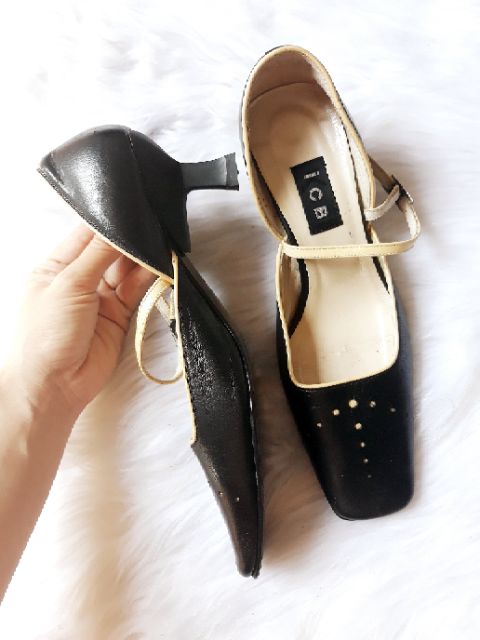 Giày da thật size 35-35.5