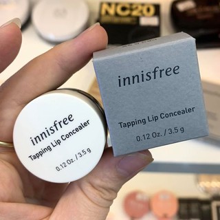 Kem Che Khuyết Điểm Môi Innisfree Tapping Lip Concealer.