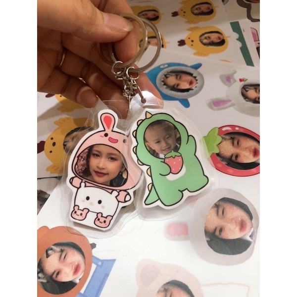 Móc khóa chibi ghép mặt in theo yêu cầu hình khủng long, lợn bò sữa