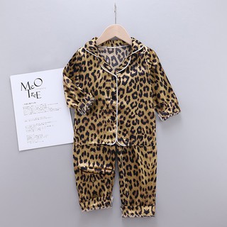 Bộ Đồ Ngủ Pijama Dài Tay Họa Tiết Da Báo Cho Bé