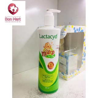 Sữa tắm gội Lactacyd Milky