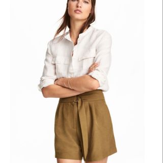 Quần sooc cạp cao HM có 2 màu trắng và kaki hàng TQXK sale lẻ size