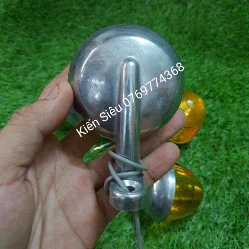 4 tai xi nhan 67 đế nhôm đặc chụp vàng chanh