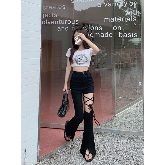 Quần Dài Lưng Cao Màu Đen Thiết Kế Xẻ Rách Cá Tính