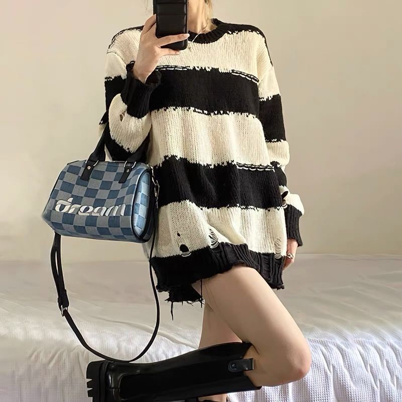 Áo len tay dài dáng rộng phong cách retro cho nữ