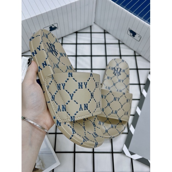 [CHÍNH HÃNG] DÉP MLB MOUND DIA MONOGRAM NEW YORK YANKEES - DÉP QUAI NGANG AUTHENTIC - FULLBOX ĐỦ TEM TAG