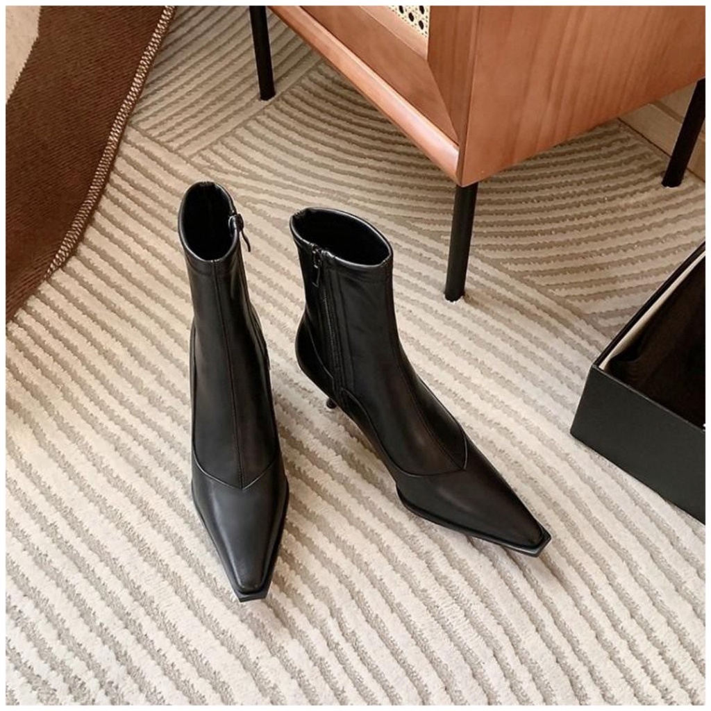 boot da cổ ngắn dáng ôm mềm cao gót thiết kế thời trang cao cấp sang chảnh phong cách châu âu sành điệu. Hàng QC BOCC851