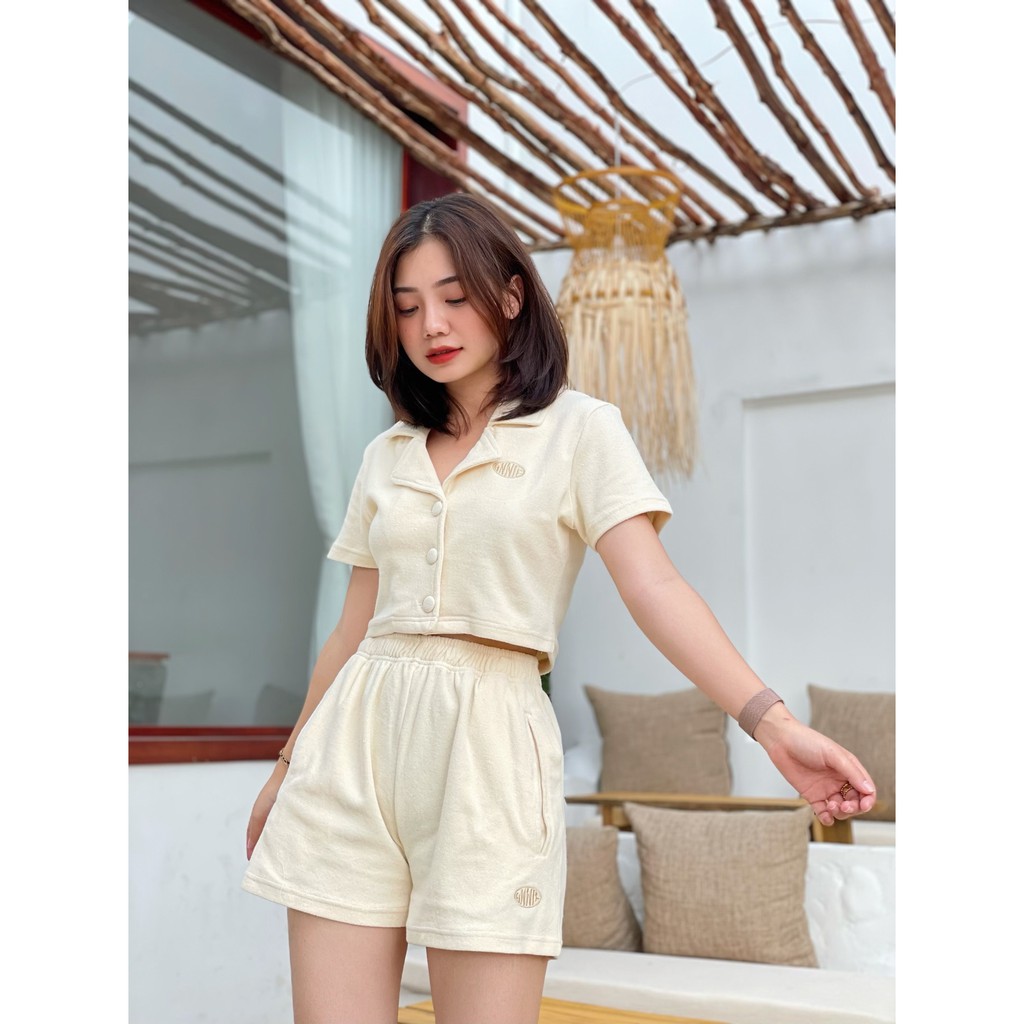 Anniegals - Quần short nỉ kem - White Fur Shorts