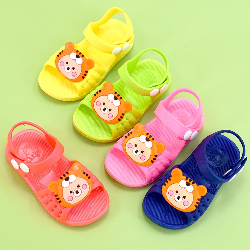 Giày Sandal Bằng Nhựa Đế Mềm Thời Trang Mùa Hè Cho Bé 0-3 Tuổi