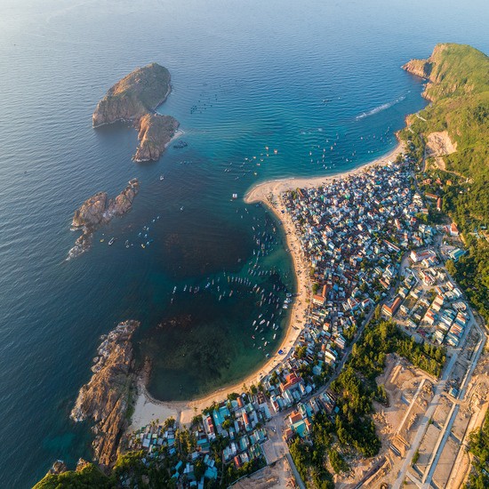 [EVoucher Vietravel] Combo 3N2Đ Vietnam Taste Quy Nhơn 4 sao: VMB khứ hồi Vietravel Airlines + Phòng Standard + Ăn sáng
