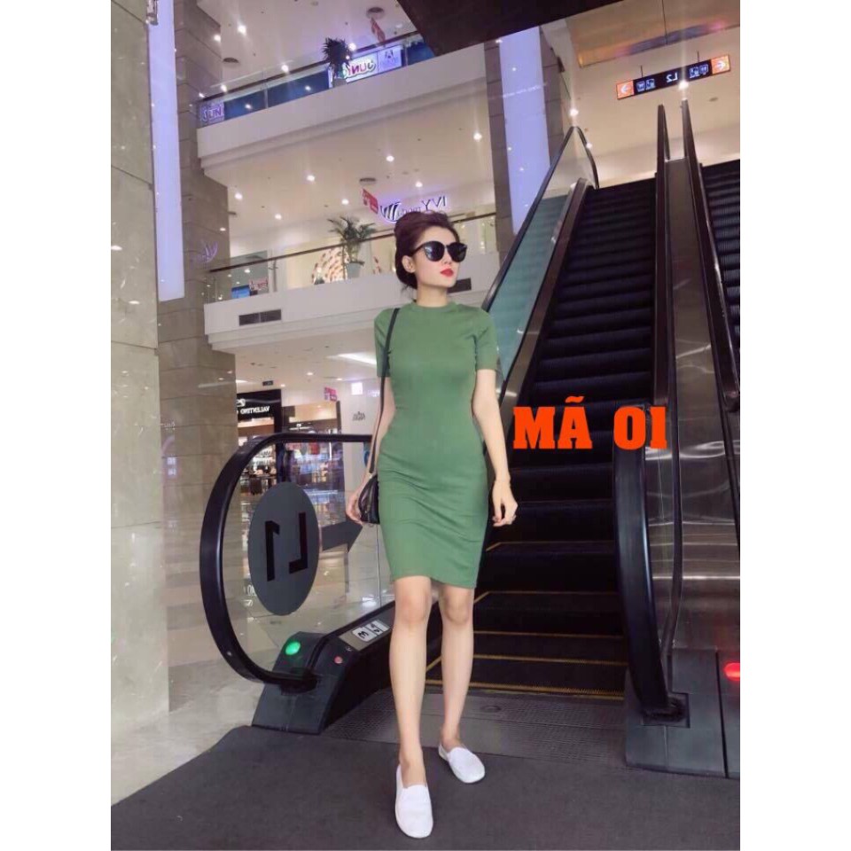 váy ôm váy body cổ tròn xẻ sau | BigBuy360 - bigbuy360.vn