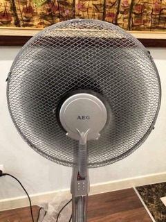 Quạt hơi nước AEG