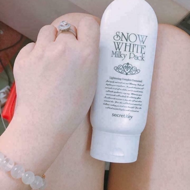 Kem trắng Snow White Milky Pack