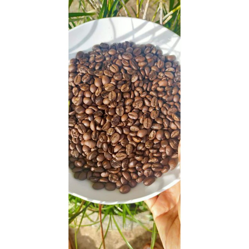 01 kg Cà phê hạt rang mộc Gia Lai dùng để pha máy (chọn lọc  từ 100% hạt cà phê nhân chín cây Robusta + Arabica)