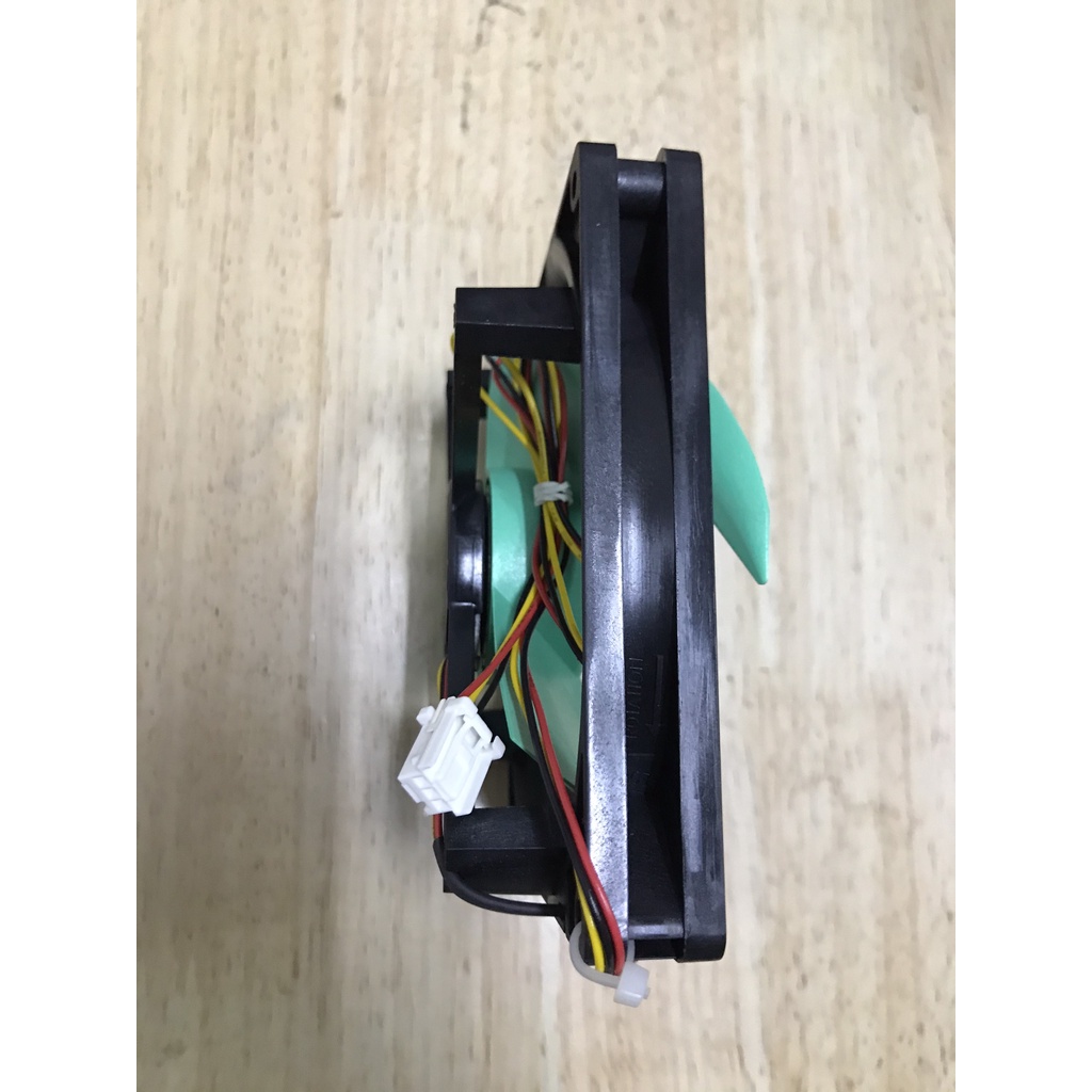Quạt tủ lạnh DC : 15V, 3 dây, 0.28A, 12.5x12.5cm Phước Mãi