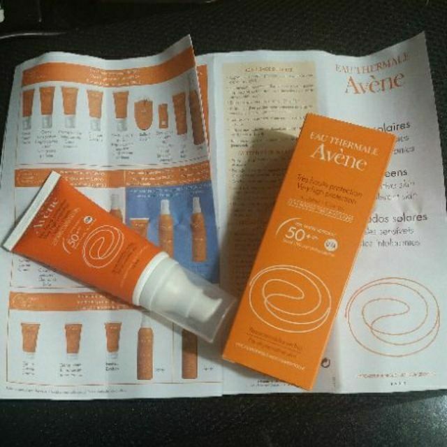 KEM CHỐNG NẮNG AVENE CHO DA NHẠY CẢM CỦA PHÁP 50ML