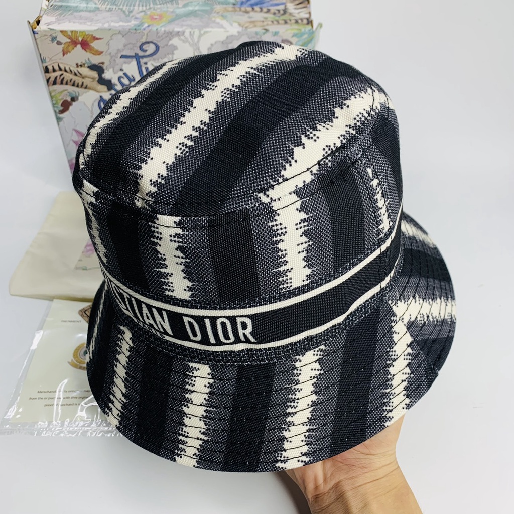 Nón vành tròn , Mũ bucket dio.r vân chìm sọc họa tiết full box hộp cực đẹp