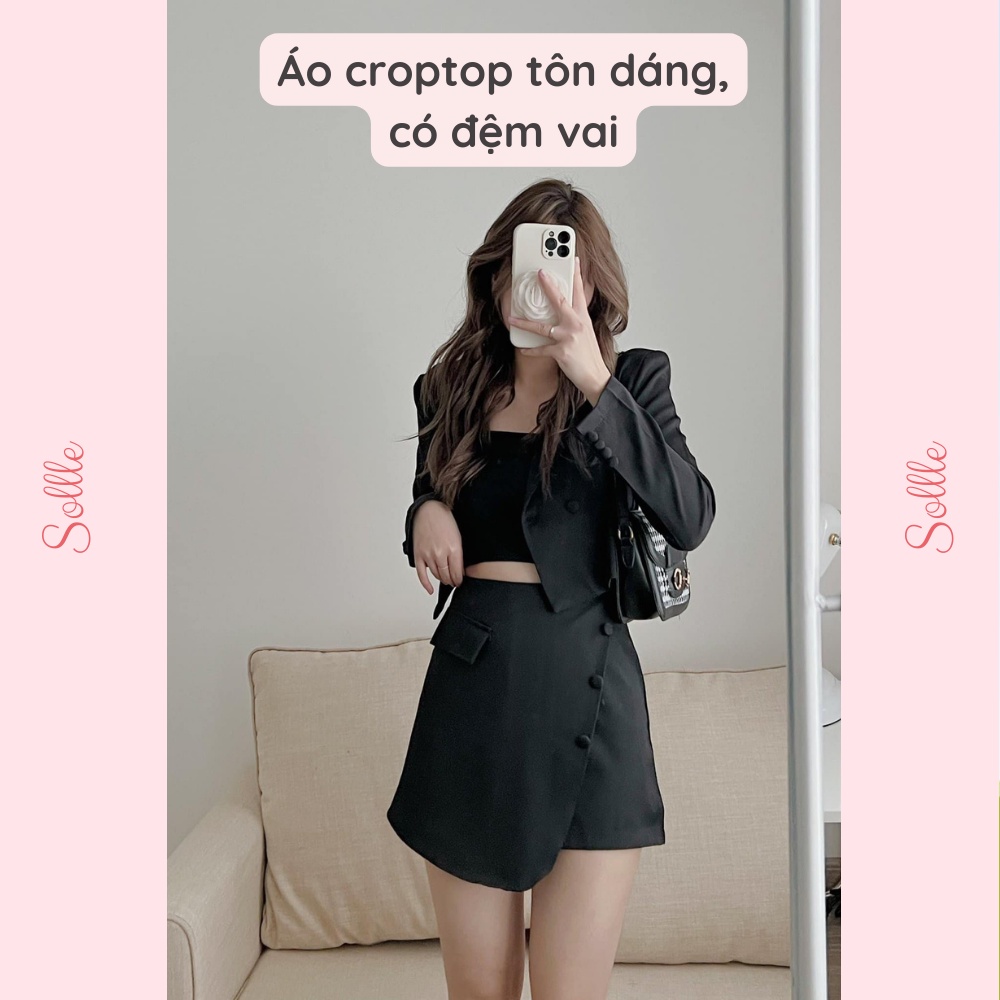 Set đồ nữ áo blazer dáng ngắn đệm vai cúc bọc kèm quần giả váy vạt xéo nhiều màu Sollle