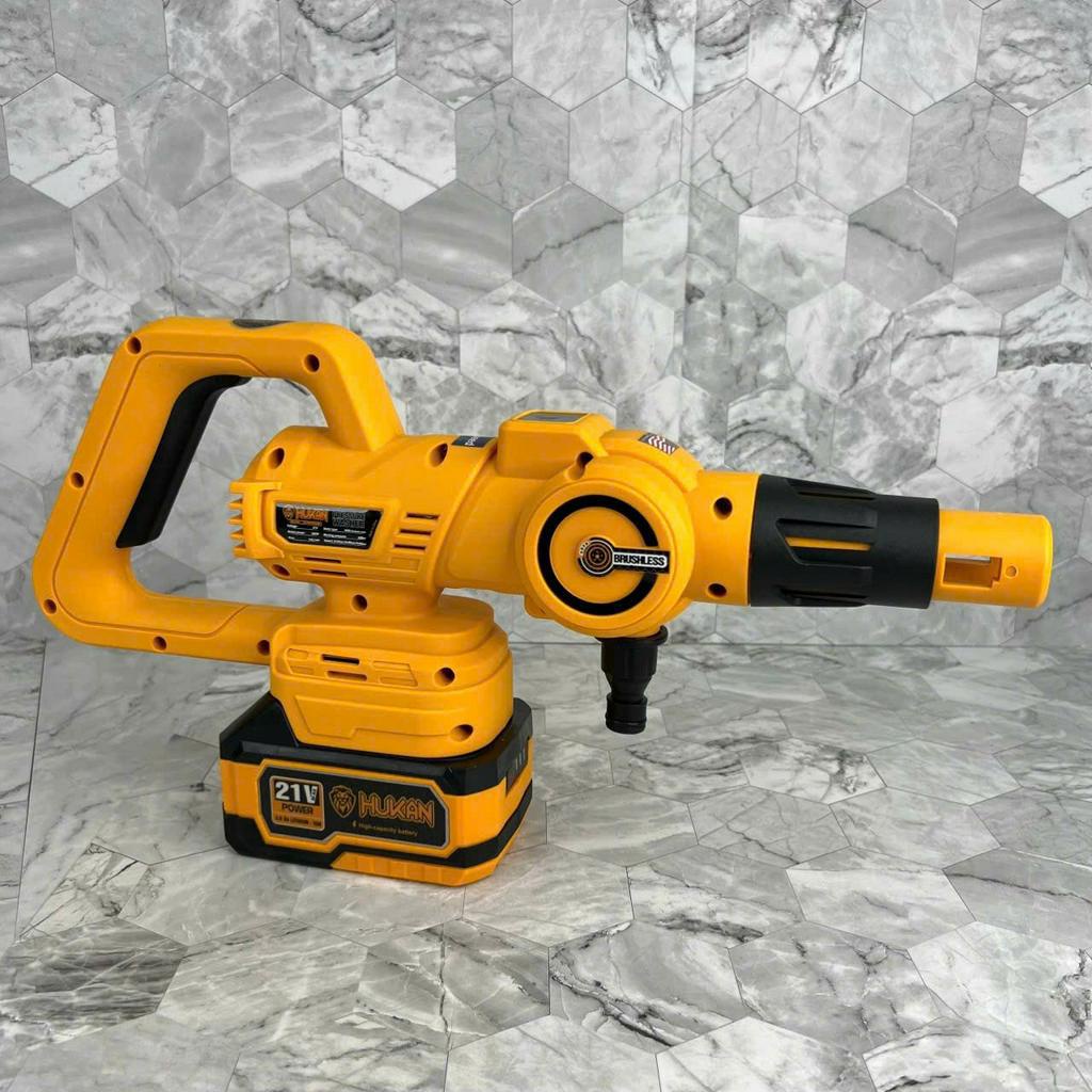 Máy rửa xe chạy pin HUKAN HK-PW3828BL 21V động cơ không chổi than