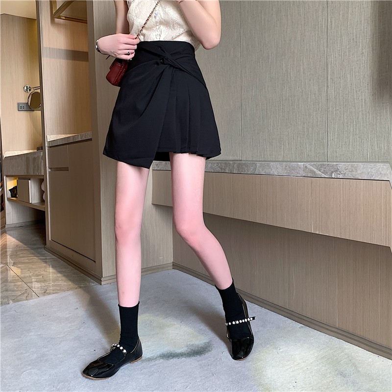 Chân váy lưng cao thiết kế xếp ly thời trang dành cho nữ | BigBuy360 - bigbuy360.vn