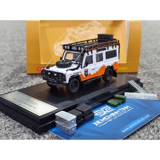 Xe Mô Hình Land Rover Defender 110 1:64 Master ( Trắng Cam )