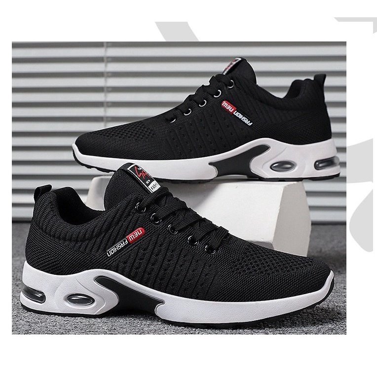 GiàyThể Thao  Nam Giày Sneaker  mầu đen tăng chiều cao giữ nhiêt chất liệu lưới thoáng khí đế cao 4cm
