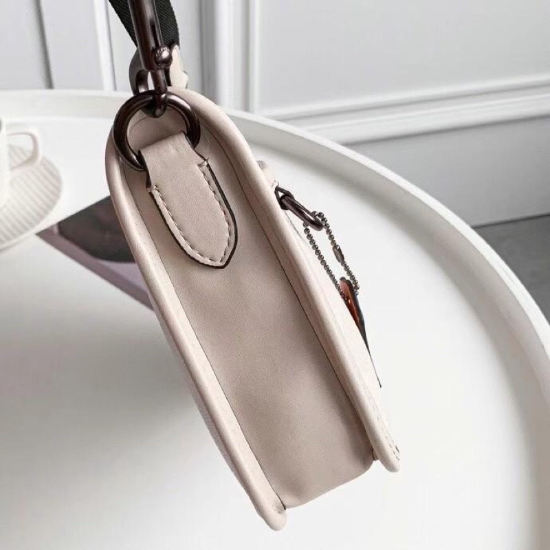 Túi C unisex kèm túi đựng tai nghe