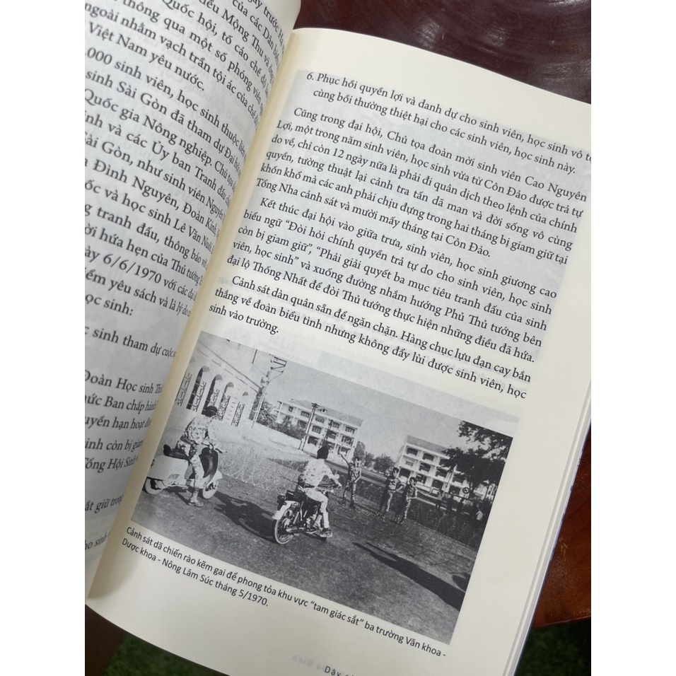 Sách-Chúng ta đòi hòa bình-Ban liên lạc Phong trào Thanh niên Sinh viên Học sinh Sài Gòn-Gia Định trước năm 1975-Nxb Trẻ