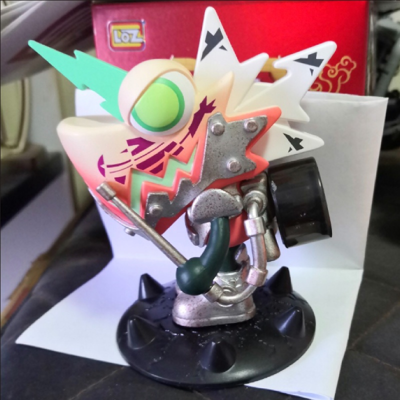 Mô Hình Nhân Vật LAMTOYS Chameleon Thế Hệ Thứ 8 07