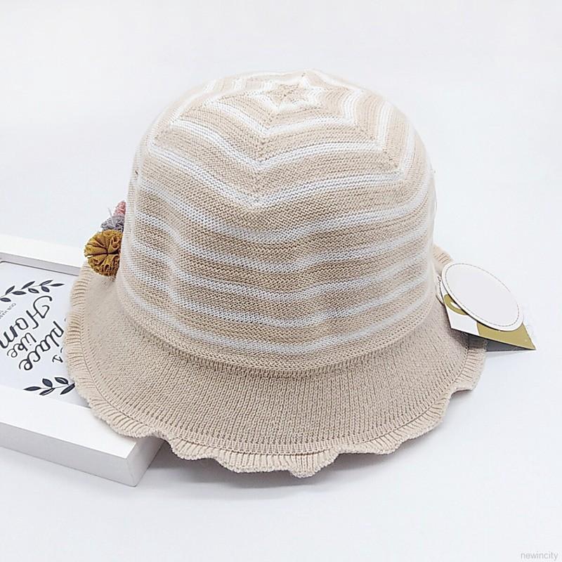 Mũ vành phối hoa dễ thương cho bé gái