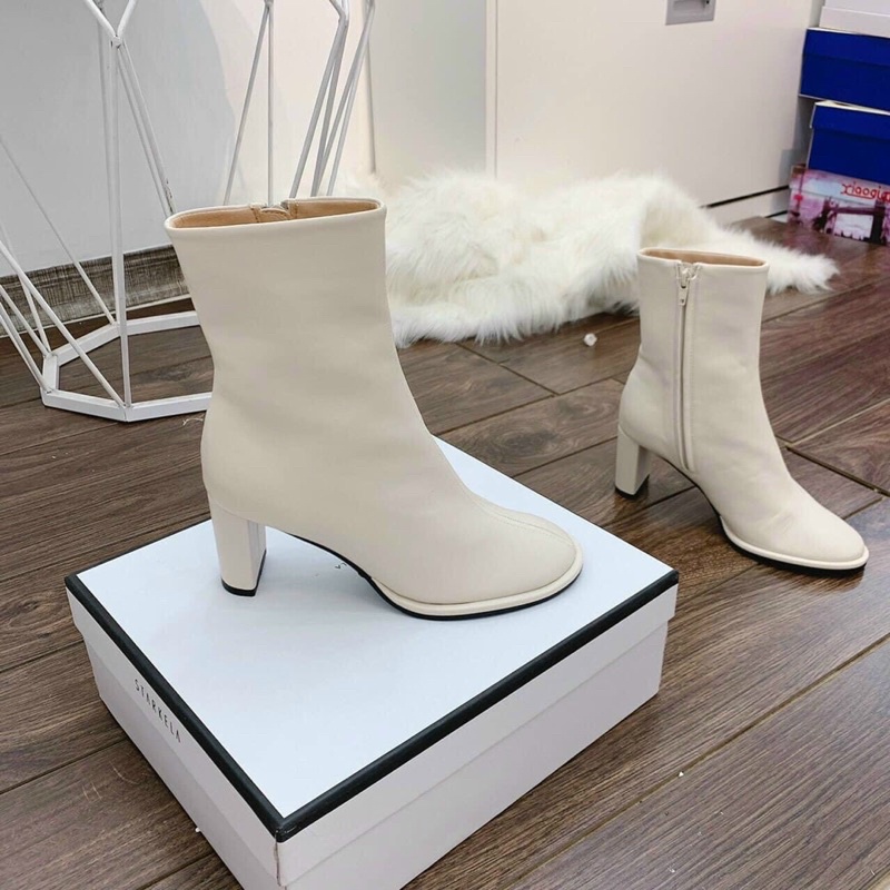 Bốt Kela mũi tròn da mềm khoá cạnh