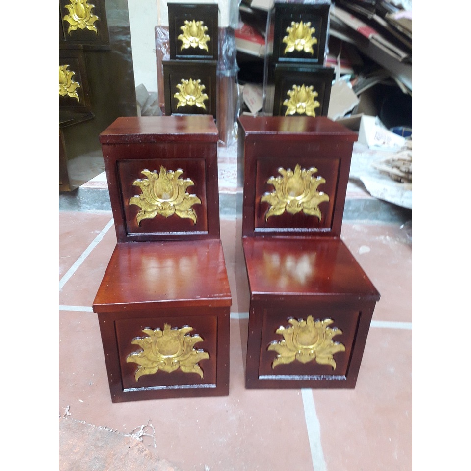 Giá  bán 1 chiếc tại xưởng bục kê nhị cấp tam cấp kê hai bên thần tài đựng đồ lễ giá 1 chiêc