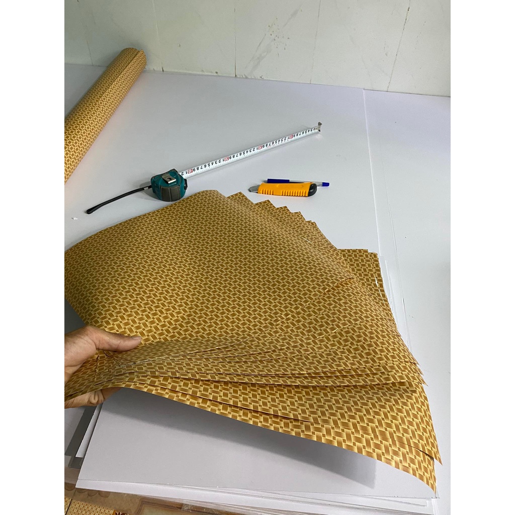 Giấy decal làm lồng chim, giấy decal dán đáy lồng chim nhiều kích thước