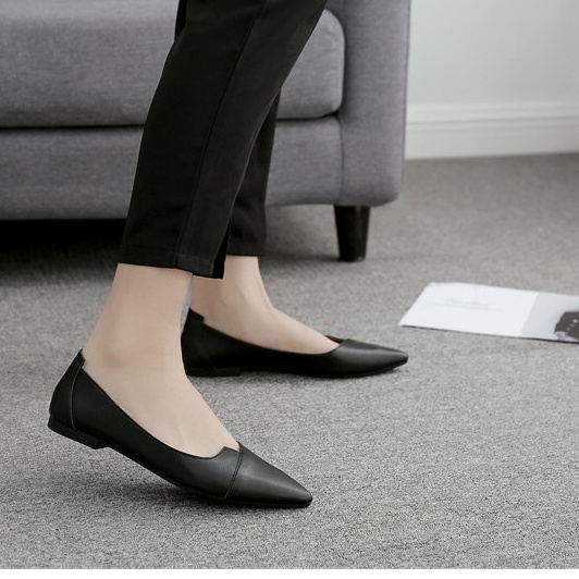 Giày nữ cao 2cm mã LTB2 siêu đẹp đơn giản có 2 màu kem và đen