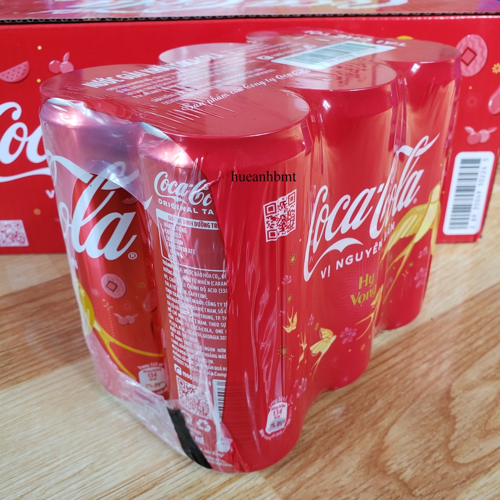 Nước Coca Cola Vị Nguyên Bản lon 320ml