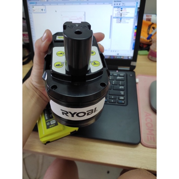 Pin đóng mới ryobi 9ah mới 100%