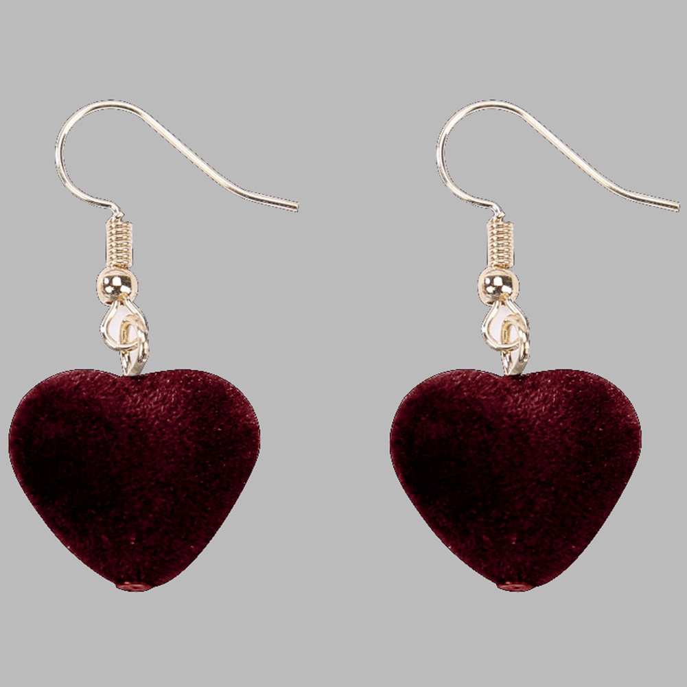 Khuyên tai nữ hình trái tim bằng nhung sang trọng