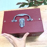 Hộp đựng đồ trang điểm cá nhân