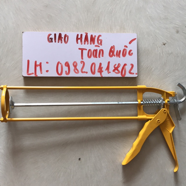 Súng bắn keo silicon