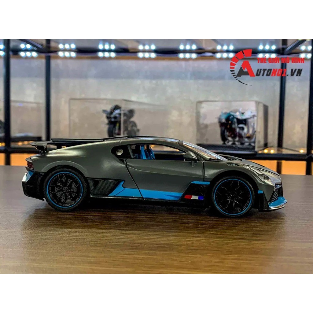 MÔ HÌNH XE BUGATTI DIVO BLACK BLUE 1:24 HENGTENG MODEL 7432